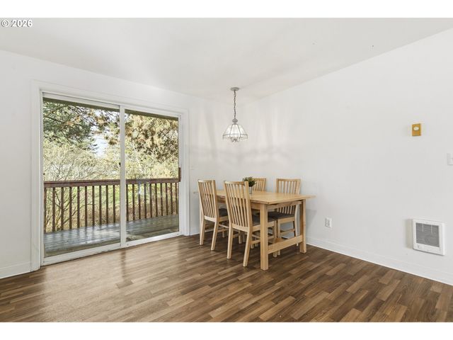 1010 Se 3RD Ave, Battle Ground, WA 98604