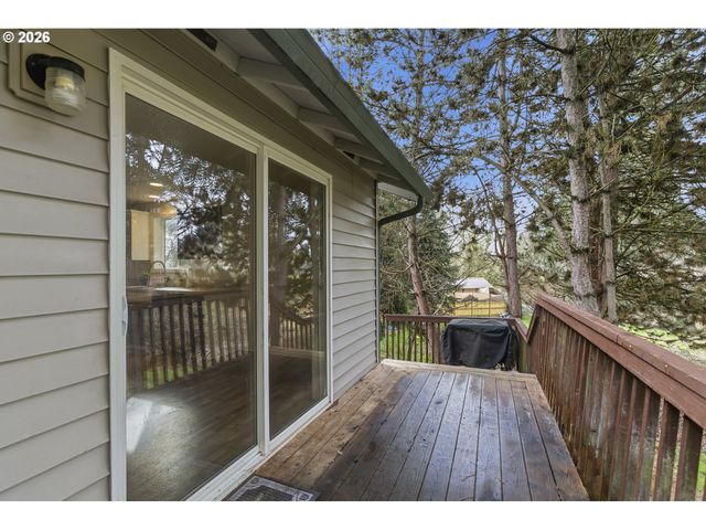 1010 Se 3RD Ave, Battle Ground, WA 98604