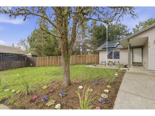 1010 Se 3RD Ave, Battle Ground, WA 98604