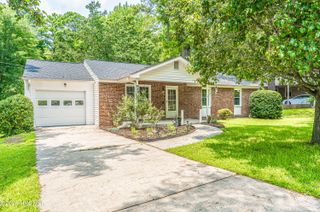 224 Holly Street, Vass, NC 28394