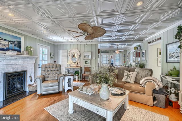 3815 MIDDLE RIVER AVE, Baltimore, MD 21220