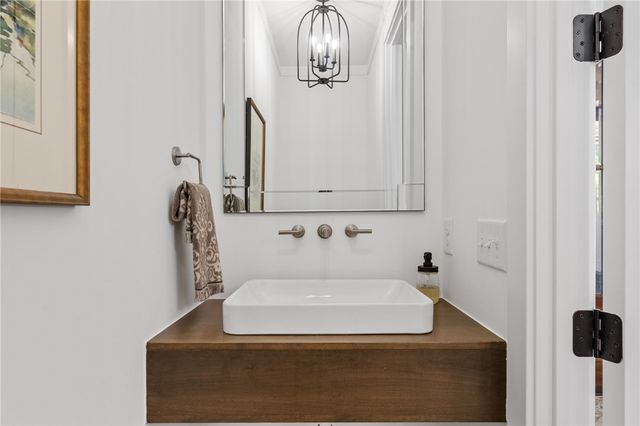 113 Settlement Village Drive, Sunset, SC 29685