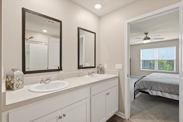 428 White Scallop Way, Summerville, SC 29486