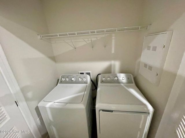 3178 Edgehill Drive, Navassa, NC 28451