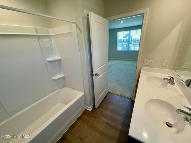 3178 Edgehill Drive, Navassa, NC 28451