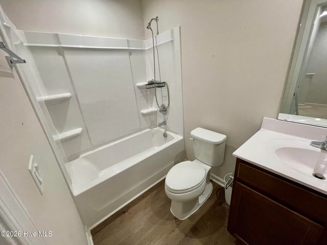 3178 Edgehill Drive, Navassa, NC 28451