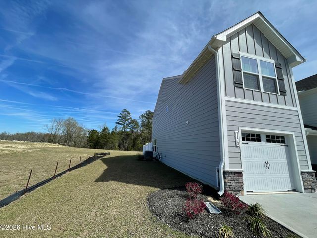 3178 Edgehill Drive, Navassa, NC 28451