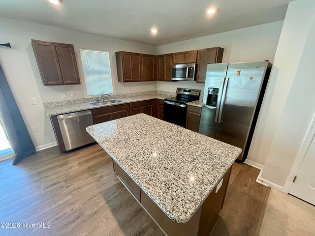 3178 Edgehill Drive, Navassa, NC 28451