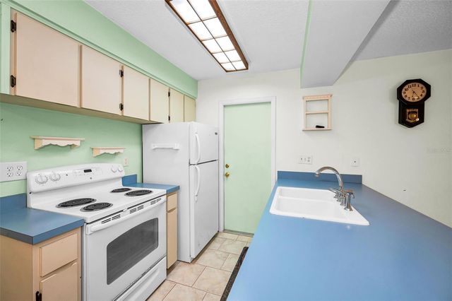 11031 HEATHWOOD AVENUE, Spring Hill, FL 34608