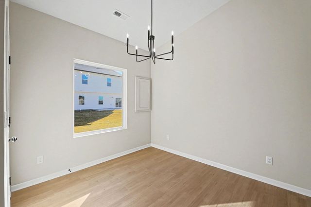 9157 E Chris, Bel Aire, KS 67226