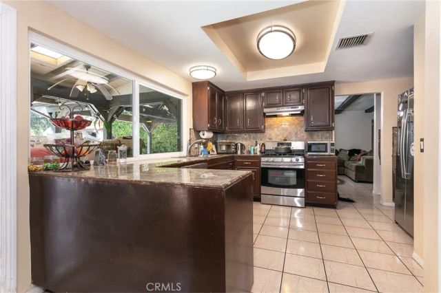 9927 Nevada, Chatsworth, CA 91311