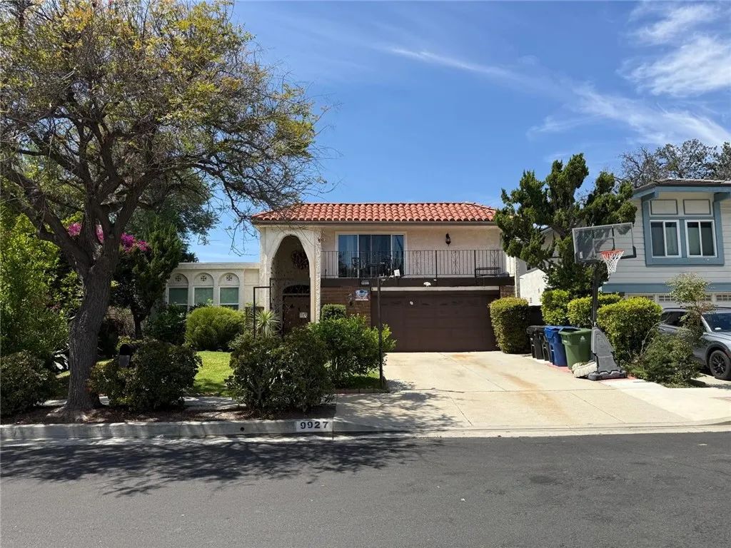 9927 Nevada, Chatsworth, CA 91311