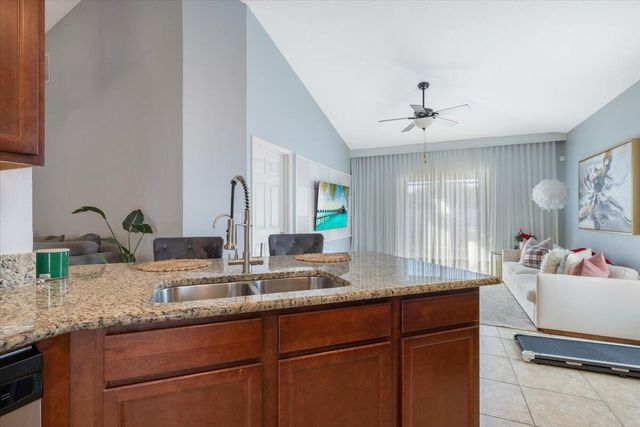 8083 Westfield Circle, Vero Beach, FL 32966