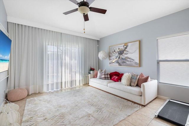 8083 Westfield Circle, Vero Beach, FL 32966