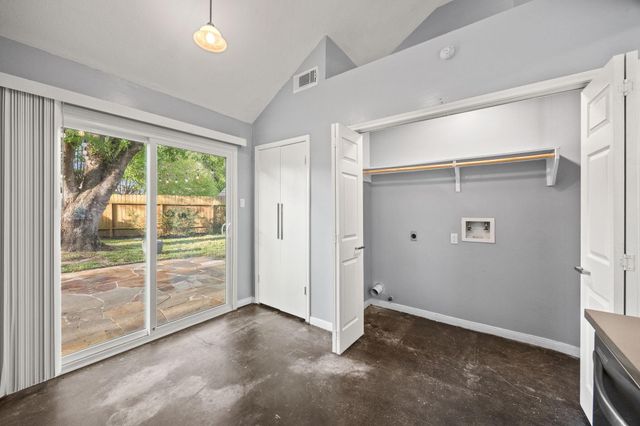 9630 Top Gallant Court, Houston, TX 77065