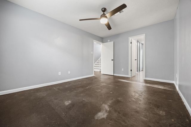 9630 Top Gallant Court, Houston, TX 77065