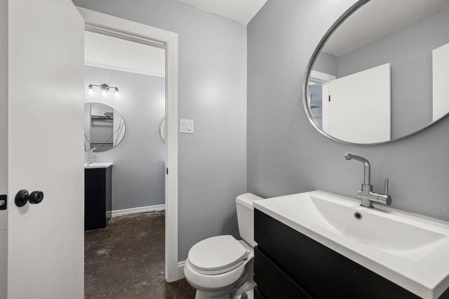 9630 Top Gallant Court, Houston, TX 77065