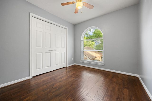 9630 Top Gallant Court, Houston, TX 77065