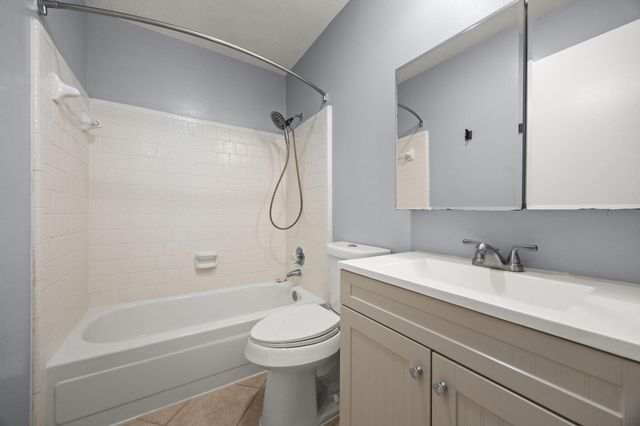 9630 Top Gallant Court, Houston, TX 77065