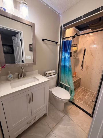 14 Evergreen Pl, Petal, MS 39465