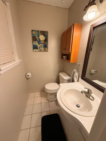 14 Evergreen Pl, Petal, MS 39465