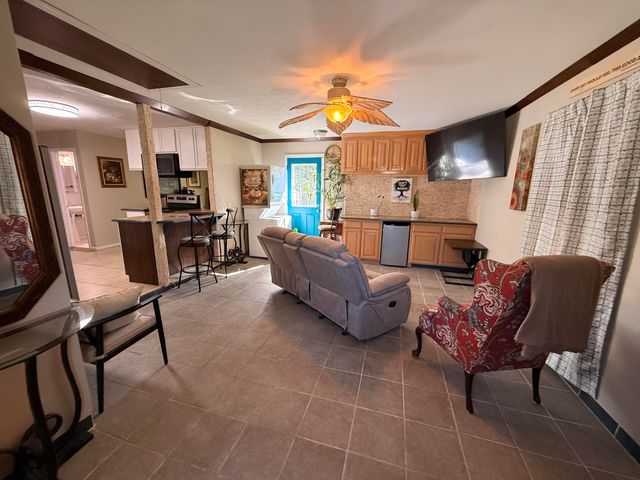 14 Evergreen Pl, Petal, MS 39465