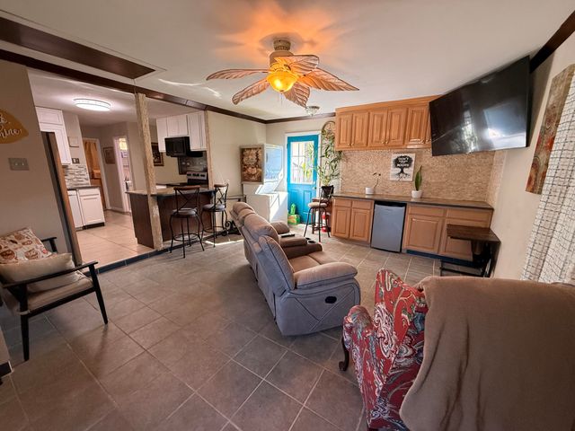 14 Evergreen Pl, Petal, MS 39465