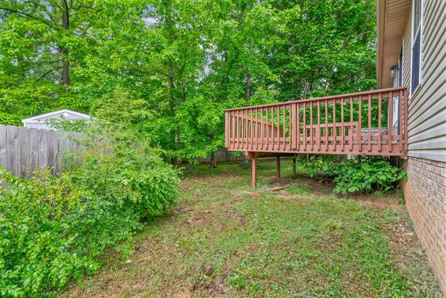 628 Woodhaven Dr, Clarksville, TN 37042