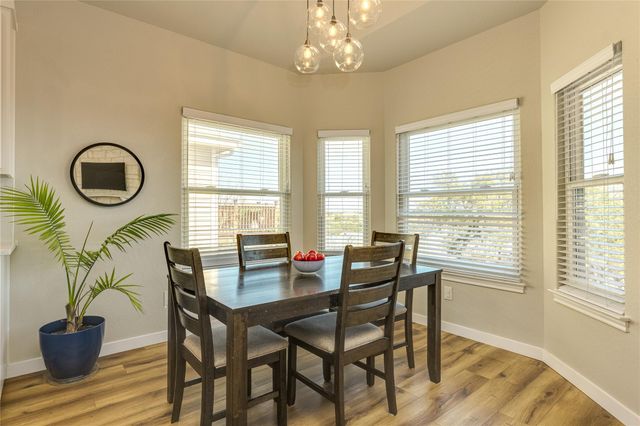 330 Southwind RD, Point Venture, TX 78645
