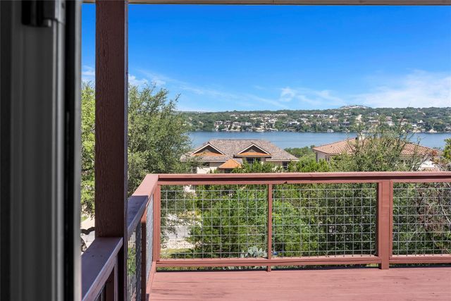 330 Southwind RD, Point Venture, TX 78645