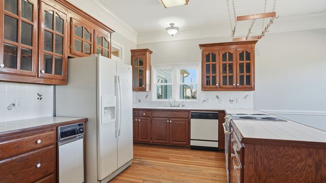 8102 Pleasant View Dr, Lascassas, TN 37085