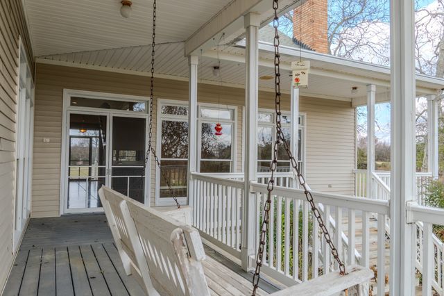 8102 Pleasant View Dr, Lascassas, TN 37085