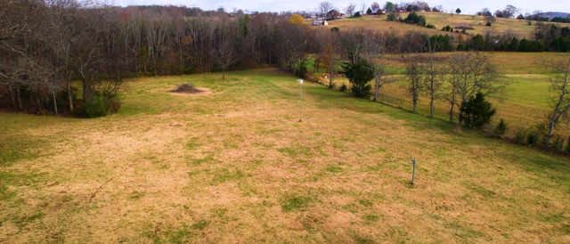8102 Pleasant View Dr, Lascassas, TN 37085