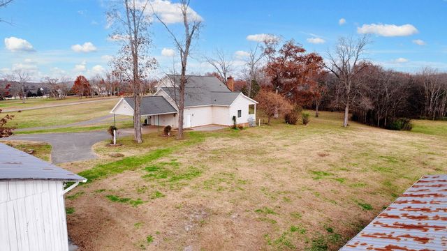 8102 Pleasant View Dr, Lascassas, TN 37085