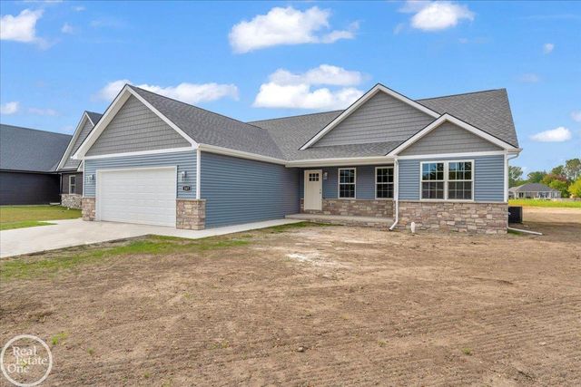 3 Riley Road, Saint Clair, MI 48079