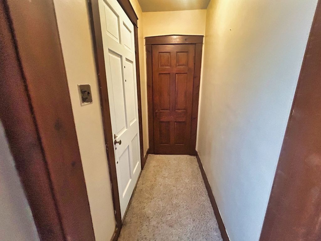 Image 17 of property listing at 800 s 26th Avenue, Mt Vernon, IL 62864