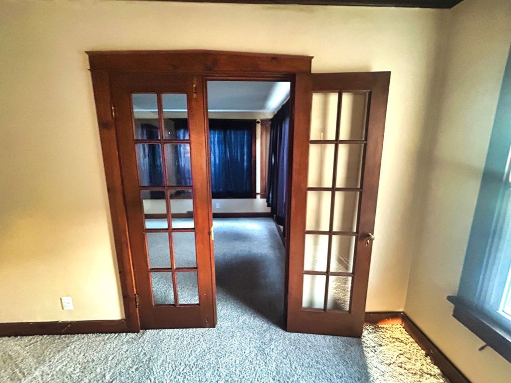 Image 21 of property listing at 800 s 26th Avenue, Mt Vernon, IL 62864