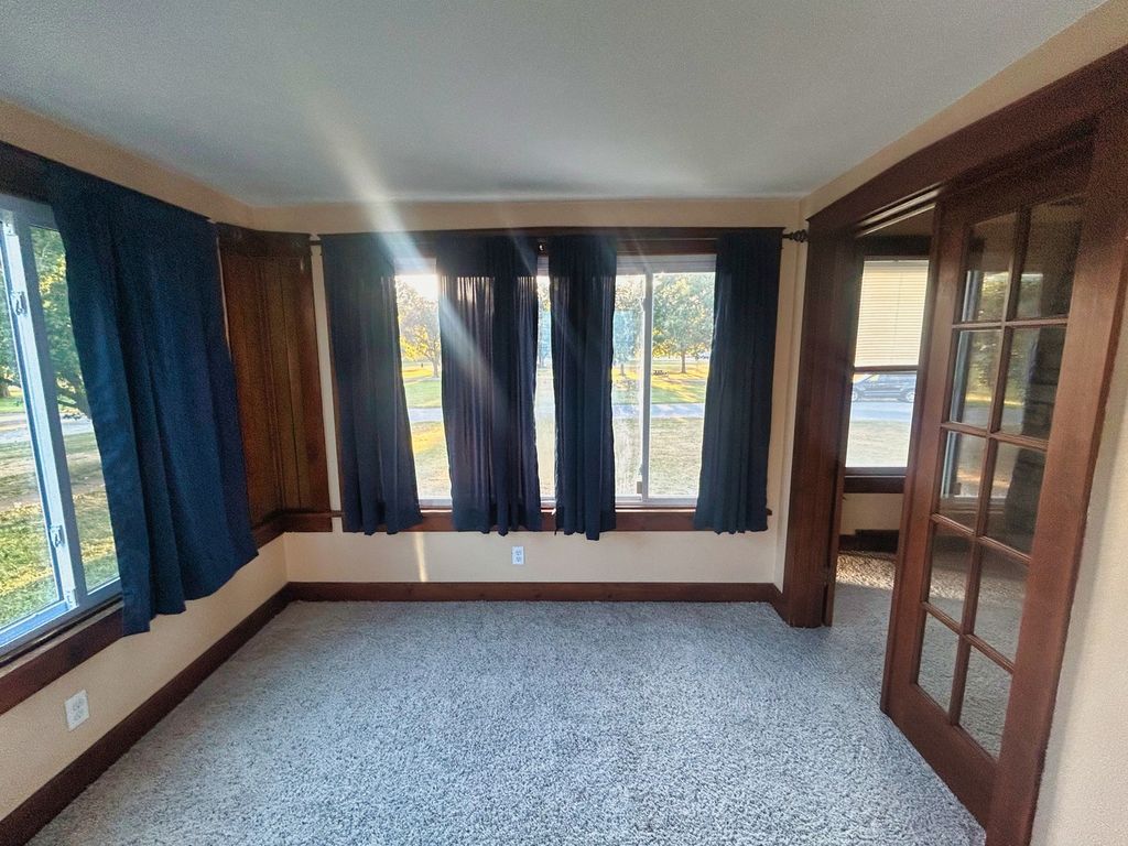 Image 24 of property listing at 800 s 26th Avenue, Mt Vernon, IL 62864