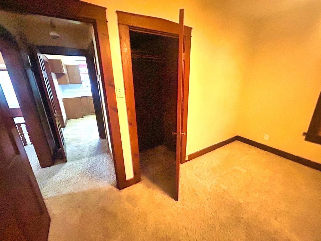 Image 46 of property listing at 800 s 26th Avenue, Mt Vernon, IL 62864