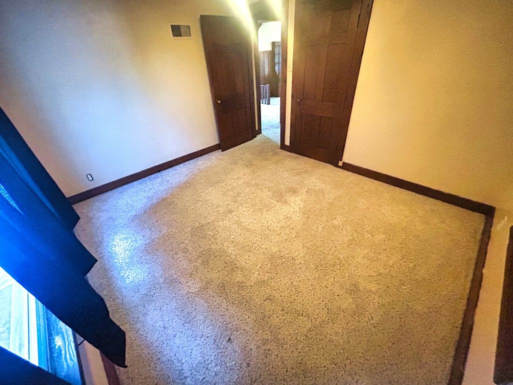 Image 47 of property listing at 800 s 26th Avenue, Mt Vernon, IL 62864