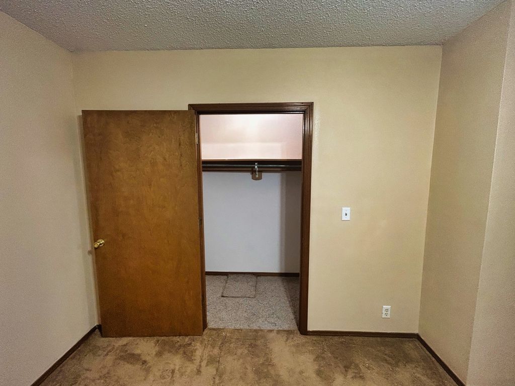 Image 55 of property listing at 800 s 26th Avenue, Mt Vernon, IL 62864