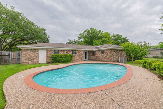 3924 Westerly Road, Benbrook, TX 76116