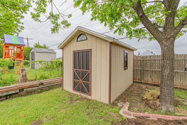 3924 Westerly Road, Benbrook, TX 76116