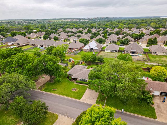 3924 Westerly Road, Benbrook, TX 76116