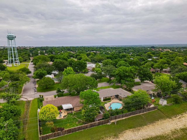 3924 Westerly Road, Benbrook, TX 76116