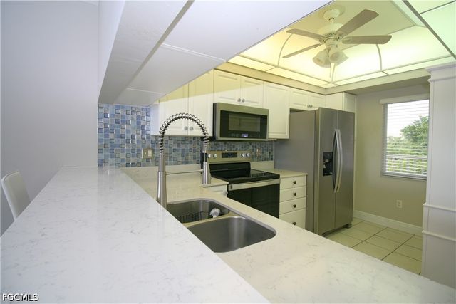 14901 Park Lake DR 301, Fort Myers, FL 33919