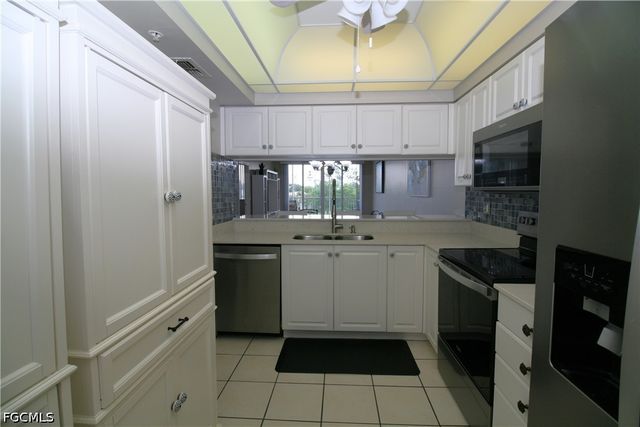 14901 Park Lake DR 301, Fort Myers, FL 33919