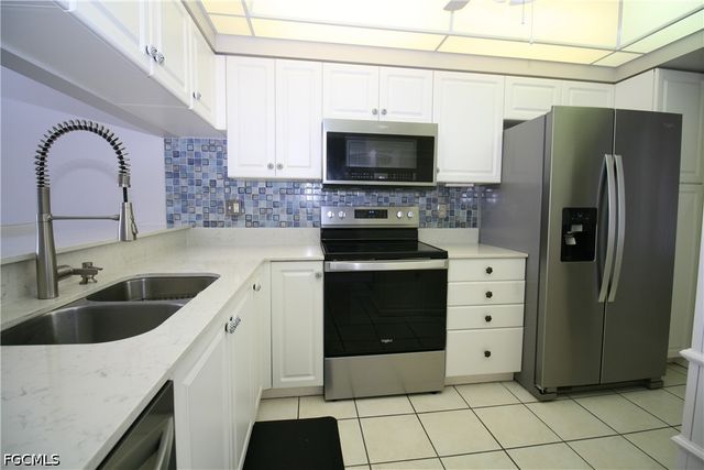 14901 Park Lake DR 301, Fort Myers, FL 33919