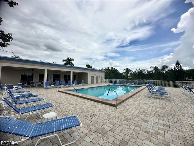 14901 Park Lake DR 301, Fort Myers, FL 33919