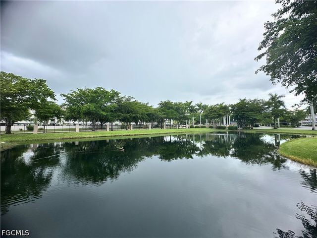 14901 Park Lake DR 301, Fort Myers, FL 33919